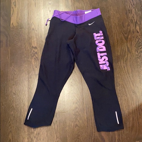 Nike Pants - Nike workout capris